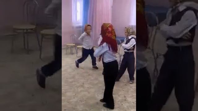 Бабушки танцуют бабушки могут смотреть онлайн