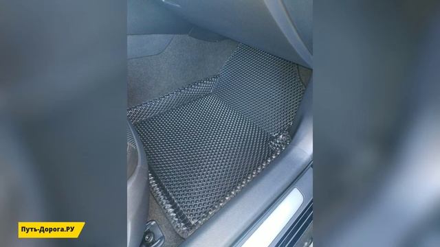 3Д ЕВА коврики для Тойота Камри 2018- смотреть онлайн