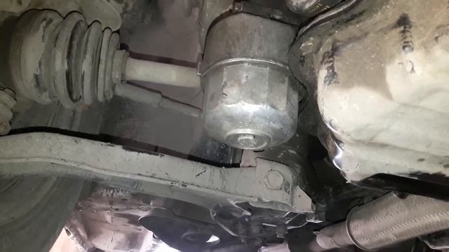 Замена масла и фильтра.Ниссан AD дизель. смотреть онлайн