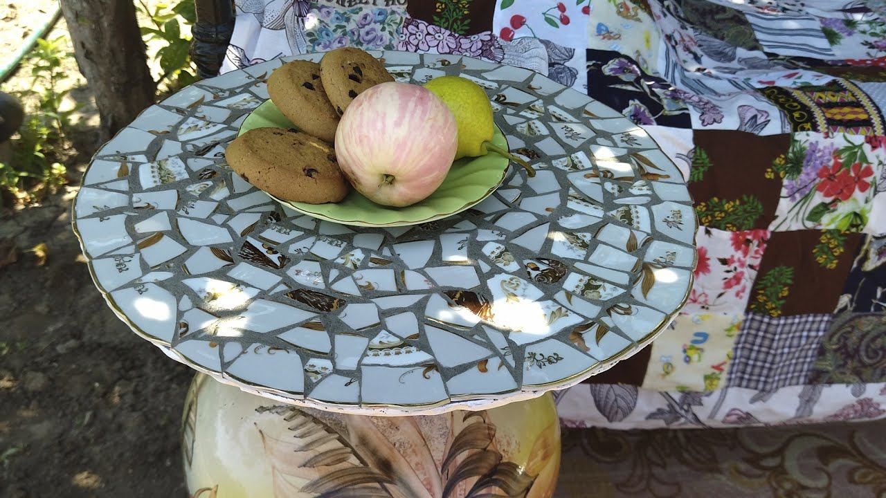 Делаю СУПЕР СТОЛИК из цемента и битой посуды смотреть онлайн