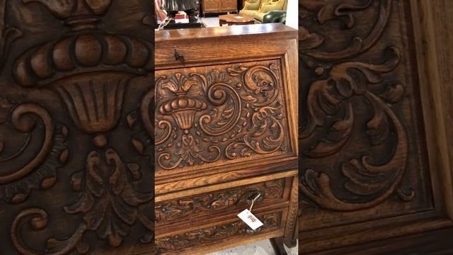 Старинный секретер с откидной дверцей смотреть онлайн