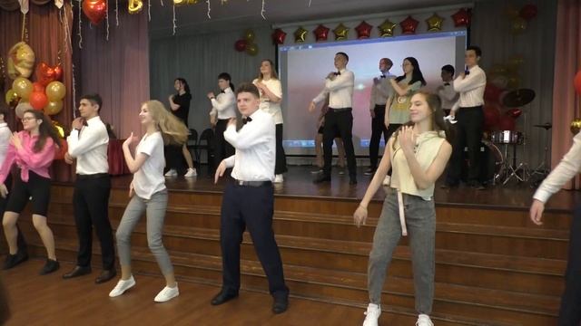 Выпуск 2022. 11 А, школа 25 Балашиха смотреть онлайн