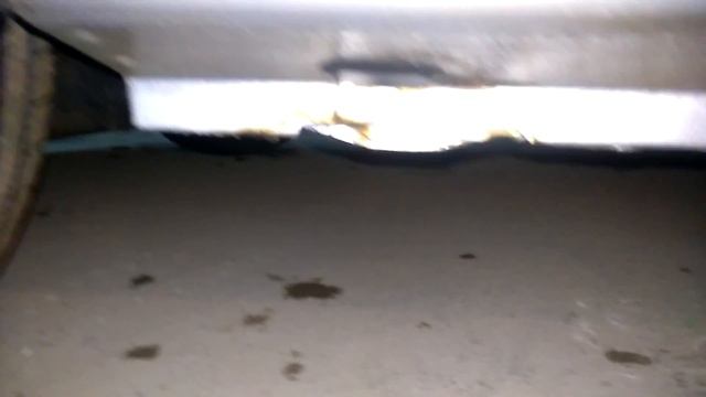 Опорные места для установки домкрата Renault Logan 2014 (Jack-up Point)