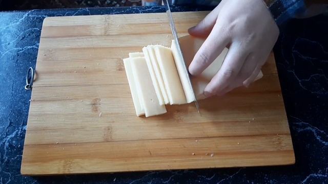 Праздничный салат / Такой сьедобный и вкусный салат "ЦЕЗАРЬ" #салат #салатцезарь #праздничныйсалат смотреть онлайн