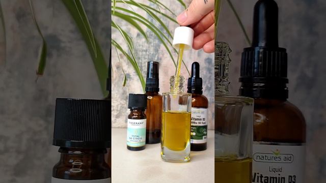 Serum is made using extra virgin olive oil, vitamin D3 Drops, vitamin E Drops and essential oils ✨ смотреть онлайн