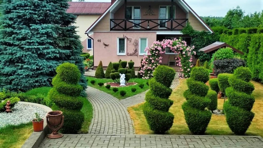?Великолепные примеры ландшафтного оформления участка / Examples Of Landscaped Gardens / A - Video