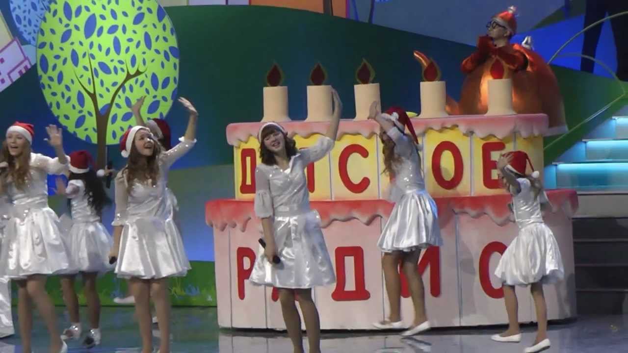 Театр песни "Талисман" - Новый год смотреть онлайн