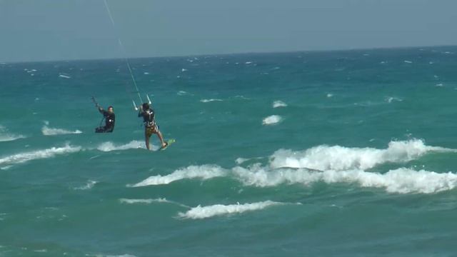 Kitesurfing Pervolia Cyprus in Professional Quality Full HD смотреть онлайн