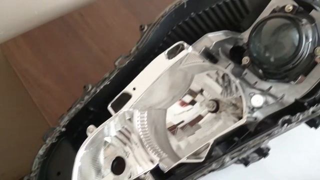 Как разобрать переднюю фару на Mitsubishi ASX перед покраской. смотреть онлайн