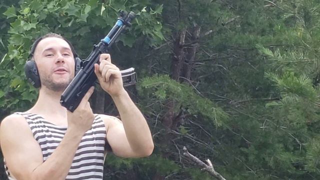 40K Bolter смотреть онлайн