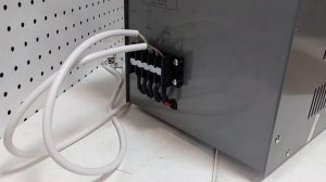 Видео обзор стабилизатор напряжения Ресанта АСН 3000/1-Ц