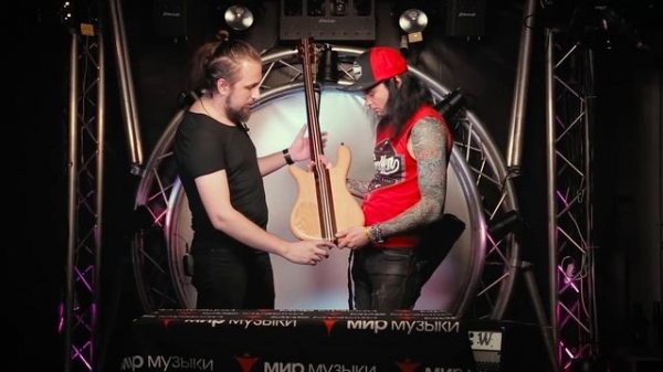 Warwick Streamer Stage I – топовый Custom Shop Masterbuilt 2018 года