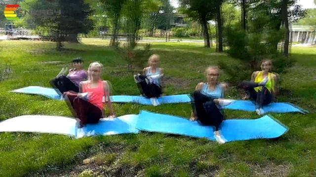 Стретчинг на природе смотреть онлайн