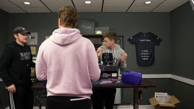 The BEST $1,500 Gaming/Streaming PC Build смотреть онлайн