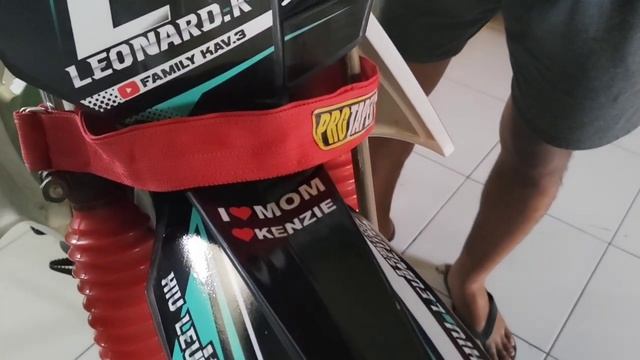 Yz 250 x Vs 2 KlX || new Decal 2021 Family Kav.3 смотреть онлайн