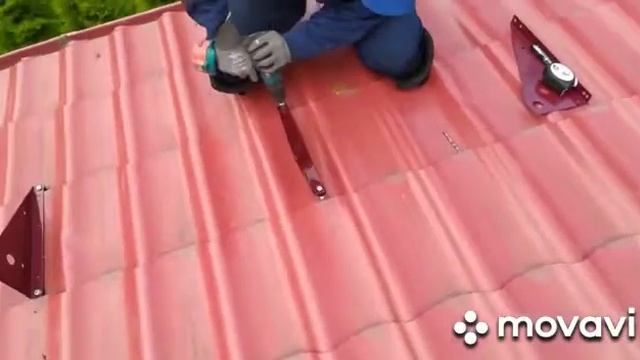 Монтаж снегозадержателей, снегозадержатели #снегозадержания #монтажснегозадержателей смотреть онлайн