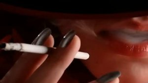 Окурочек с красной помадой