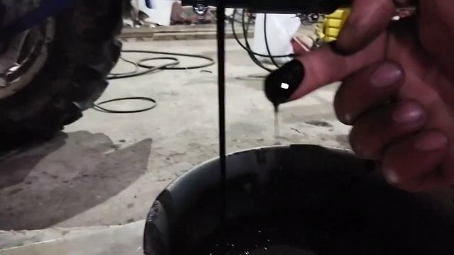 Так через скільки ж потрібно міняти мастило в мінітракторі ? смотреть онлайн