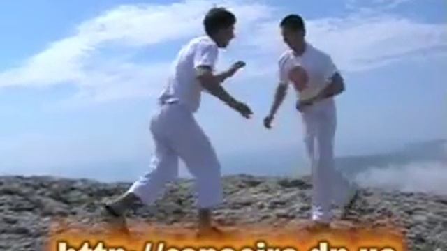 Grupo LeLeka Capoeira. Палаточный семинар. Крым 9.05.2009 смотреть онлайн