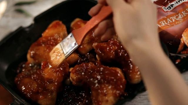 Рецепт: Куриные крылышки по-азиатски - ТОРЧИН® смотреть онлайн