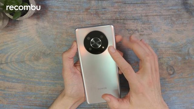 Honor X9 Unboxing and Hands On смотреть онлайн