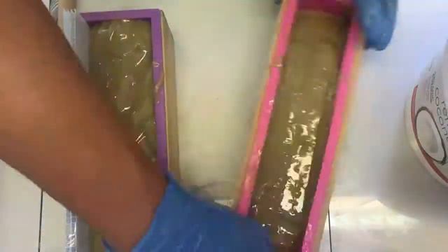 Homemade Turmeric & Bentonite Shampoo Bar Cold Process Soap手工冷皂 - From Lisa's Natural Shop