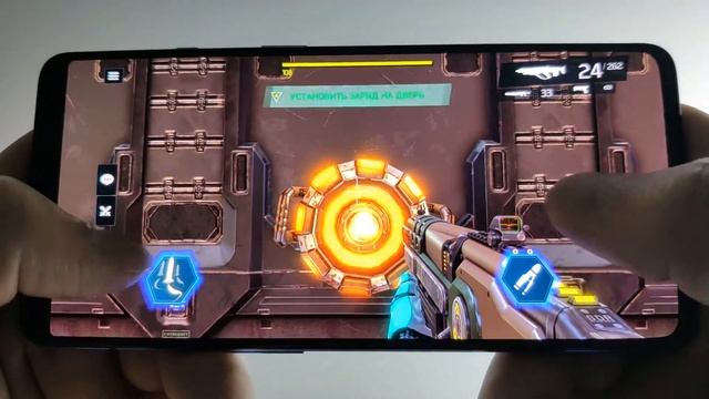 Обзор OnePlus 7T. Семерка какой она должна была быть с самого начала.