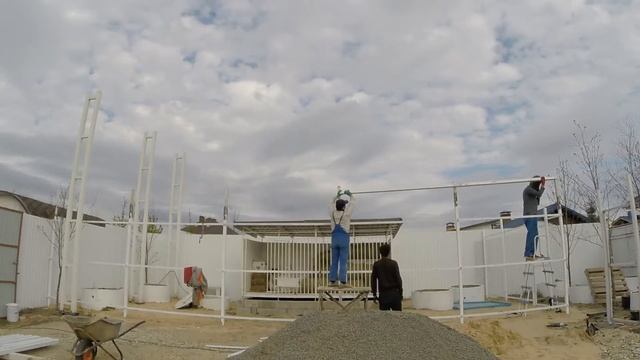 We are building an aviary. Part 1 | Строим бельчатник. Часть 1 смотреть онлайн