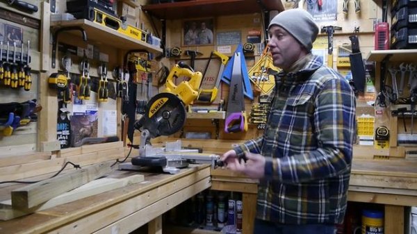DeWalt DWS773 Compact Mitre Saw - Review