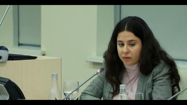 Марина Слуцкая: Необходимо создание системы стимулов для инвестиций в зеленые и социальные проекты смотреть онлайн