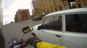 Мотоциклисты бьют зеркала , ТУПЫМ водителям. Часть 2.