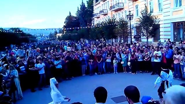 Карачаевский Той .День города Кисловодска 10.09.16 смотреть онлайн