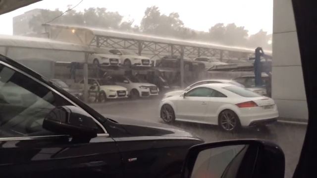 Люблю грозу в начале мая как долбанет так нет сарая