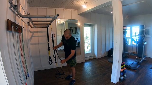 TRX Базовая Тренировка/TRX Basic Workout смотреть онлайн