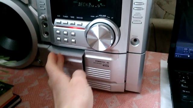 Музыкальный центр Panasonic SA-VK62D смотреть онлайн