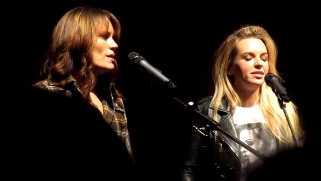 Briana Buckmaster  Emily Swallow Skinny Love RW18