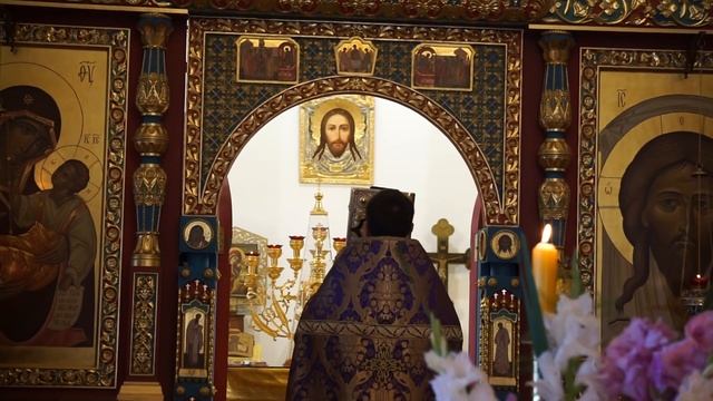 Изнесение Честны́х Древ Животворящего Креста Господня. смотреть онлайн