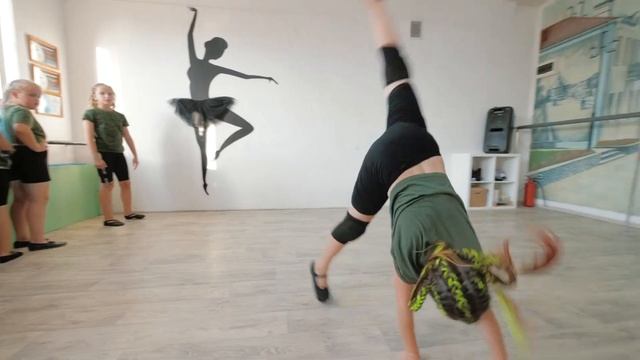 School Dance PINSK? Август 2022г Литвинчук Юлия Викторовна смотреть онлайн