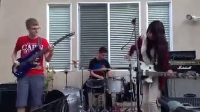 Drowning Simone- Soft Spoken Numbers смотреть онлайн