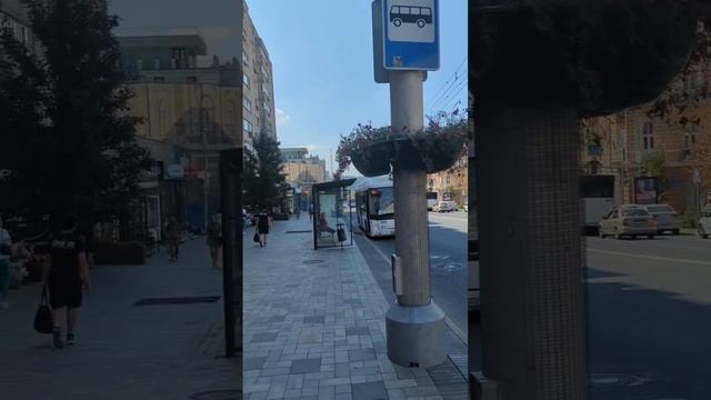 Ростов-на-Дону, большая Садовая в будни смотреть онлайн