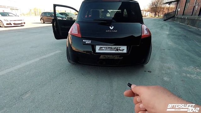 TEST MEGANE 2 RS STAGE 1 BRUTAL смотреть онлайн