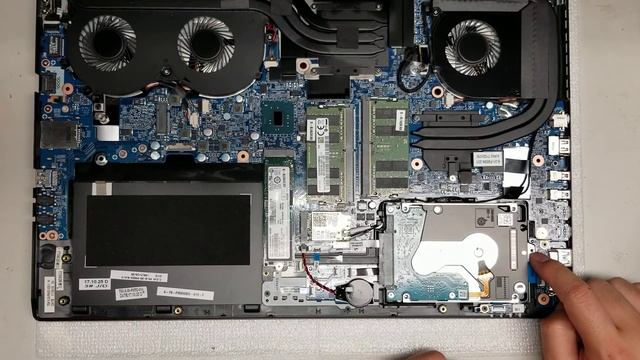 PNY PREVAILPRO Mobile Workstation P4000 Disassembly Keyboard RAM SSD Hard Drive Upgrade Repair смотреть онлайн