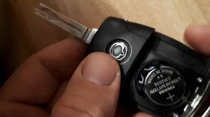 Замена батарейки в ключе зажигания SsangYong Actyon (санг енг)