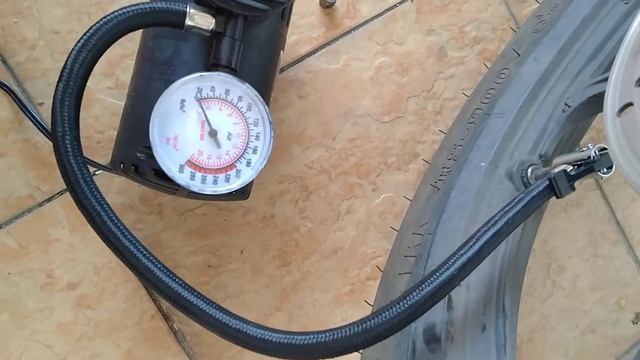 300PSI 12V Portable Mini Air Compressor Auto Car Electric Tire Air Inflator Pump смотреть онлайн