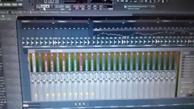 Как сделать крутой трек из чего угодно смотреть онлайн