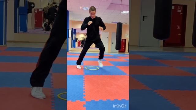 16.11.23 г.г.Утренняя тренировка Егора и Радамира Посуховых под руководством Артема Залалетдинова смотреть онлайн