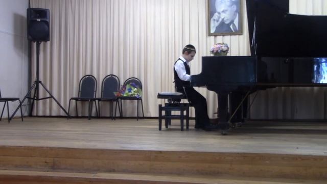 Концерт по общему фортепиано - Мотя смотреть онлайн