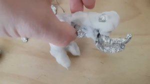 Как сделать котёнка из фольги и ваты