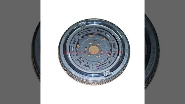 DUAL ENGINE FLYWHEEL ASSEMBLY FOR GEELY GC7 (OEM 1040006700) смотреть онлайн