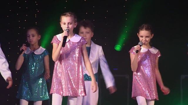 Образцовый эстрадный коллектив "Маленькие звёздочки" - Детская школа искусств № 1 г. Октябрьский смотреть онлайн